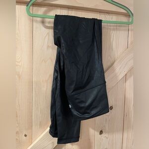 CRZ yoga black leggings (faux leather)